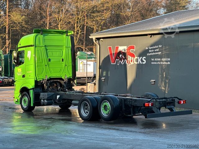 LKW-Fahrgestell MERCEDES-BENZ Actros 2551 6x2 LL Lenk/Lift  Retarder
