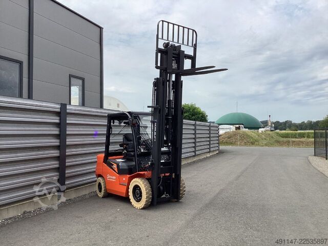 Elektro 4 Rad-Stapler Noblelift CPD20-A2