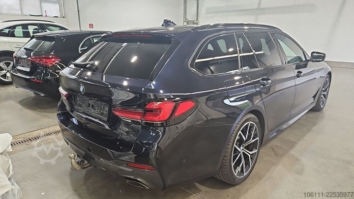Kleinbus BMW 530 i xDrive M Sport Laser/Panorama/AHK/HarmanKa
