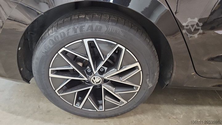 Kleinbus SKODA Octavia Combi Style DSG