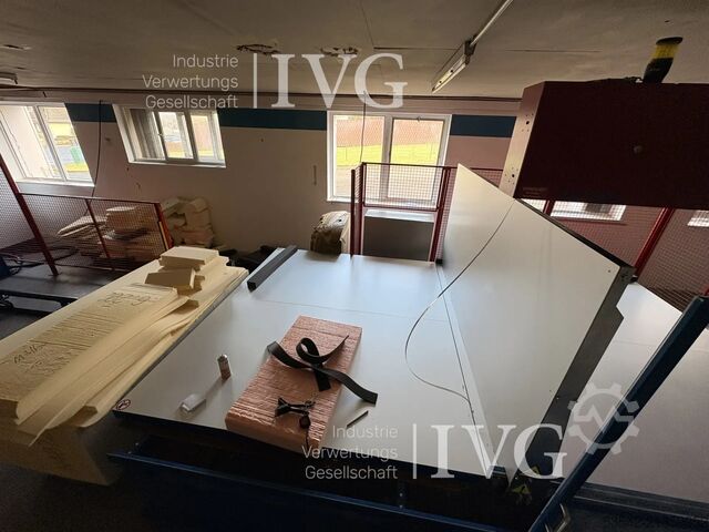 Vertical cutting machine FTSM VS 1300