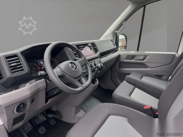 Transporter mit Koffer VW Crafter 35 Koffer LR Navi Klima 2x