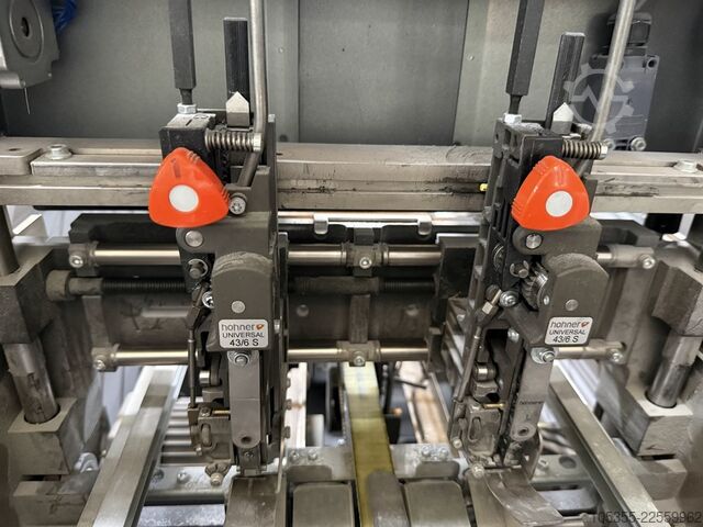 Querformat-Broschürenfertiger mit Dreimesser-Schneider Horizon SPF-200L