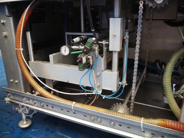 Traysealer / Tray sealing machine MULTIVAC T300