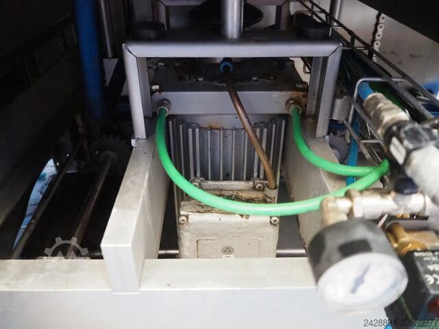 Traysealer / Tray sealing machine MULTIVAC T300