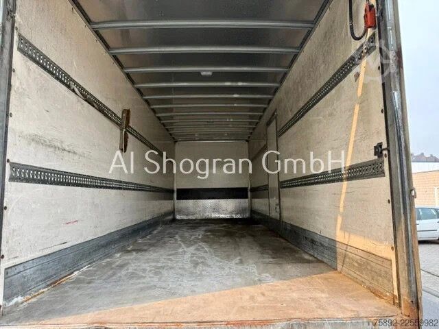 Suitcase Mercedes-Benz Atego 1224 Koffer / Euro 6 / LBW
