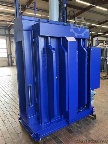 Bale press Strautmann PP1207