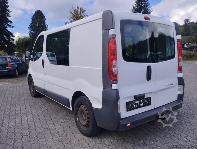 Minibus Opel Vivaro A 2,0 CDTI 6 Sitzplätze