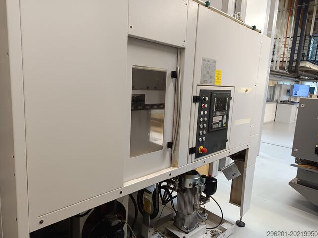 Vertikales Bearbeitungszentrum Stama MC 734 MT-G