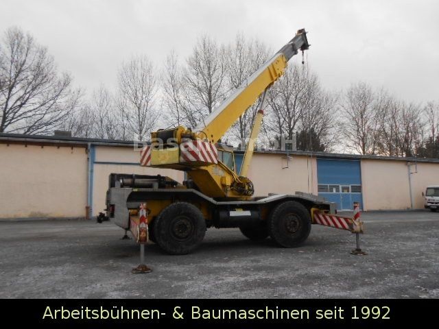 Tower crane Coles Cranes 625S, 20T