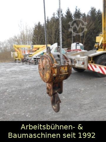 Tower crane Coles Cranes 625S, 20T