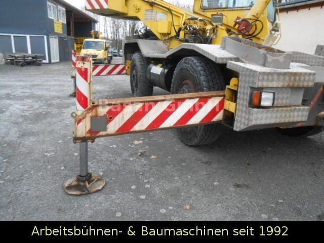 Tower crane Coles Cranes 625S, 20T