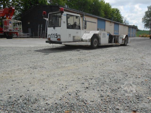 Sonstige MAN AM110 Flugzeugschlepper