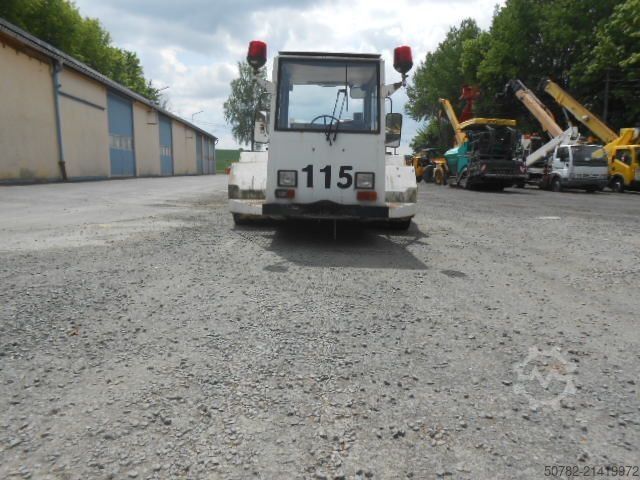 Sonstige MAN AM110 Flugzeugschlepper