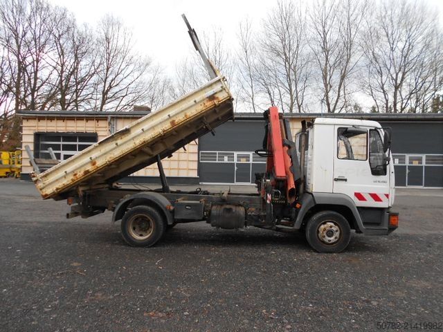 Tipper van MAN MAN LE8.150 mit Palfinger PKG7001
