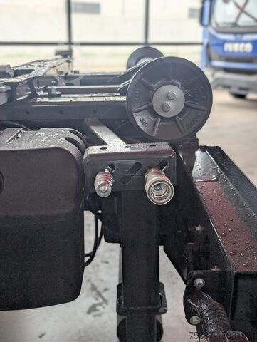 Custom bodywork Iveco 120E25K