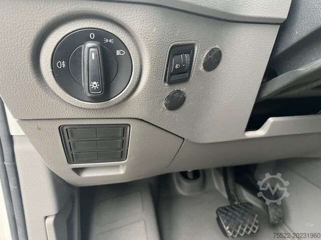 Box van high + long VW Crafter