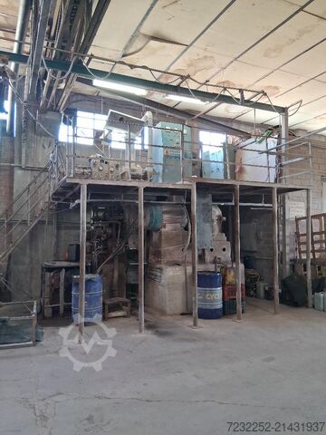 Produktionslinie für Gummi- und EVA-Schaumstoff MODERNE MECCANICHE - FECKEN KIRFEL 