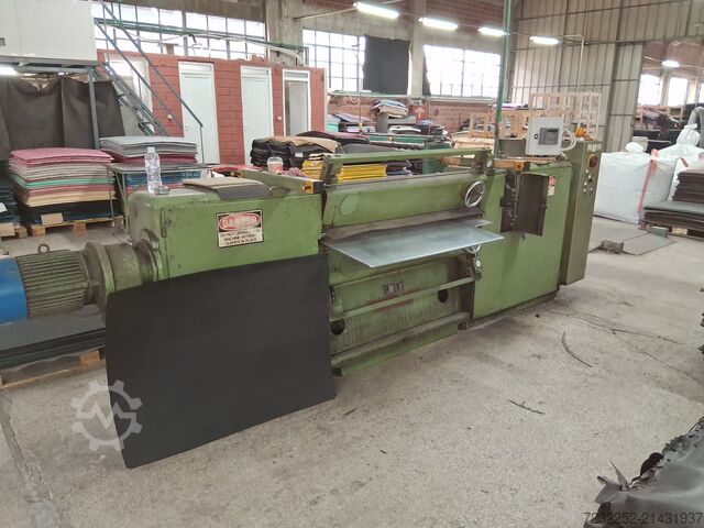 Produktionslinie für Gummi- und EVA-Schaumstoff MODERNE MECCANICHE - FECKEN KIRFEL 