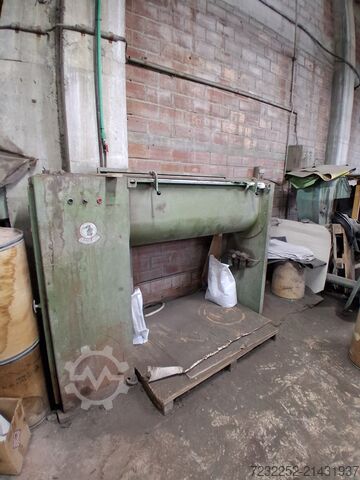 Produktionslinie für Gummi- und EVA-Schaumstoff MODERNE MECCANICHE - FECKEN KIRFEL 