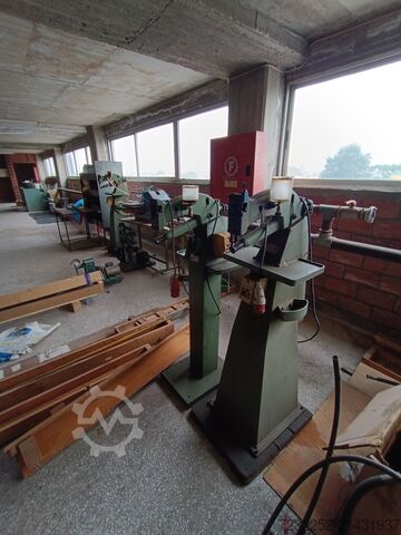 Produktionslinie für Gummi- und EVA-Schaumstoff MODERNE MECCANICHE - FECKEN KIRFEL 