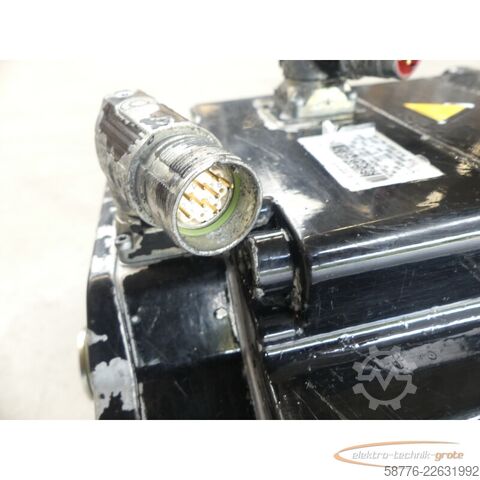 Control unit KUKA 1FK7100-5AZ91-1ZZ9-Z S05 Servomotor SN: YFD451228004020