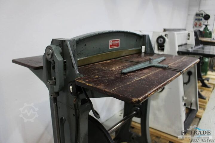Creasing machine E. Bickel HK3/61