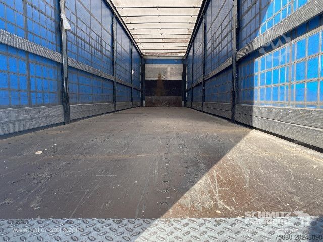 Open semitrailer with tarp Schmitz Cargobull Semitrailer Curtainsider Standard