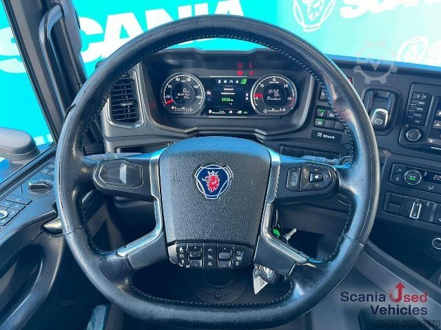 Volume tractor unit Scania R 450 A4x2EB RETARDER MEGA / VOLUME DIFF-L 8T PTOV