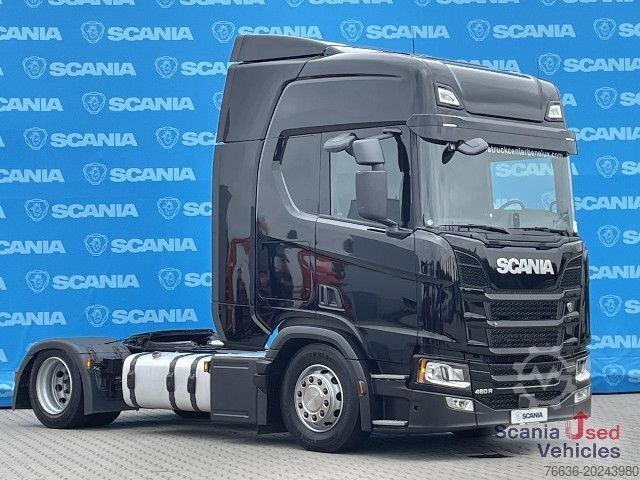 Volume tractor unit Scania R 460 A4x2EB RETARDER P-AIRCO MEGA VOLUME