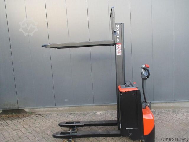 Pallet stacker BT SWE 080L