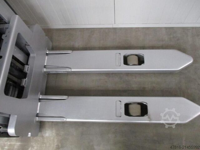 High lifting pallet truck STILL EXV-SF14