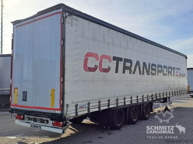 Auflieger mit Pritsche & Plane Schmitz Cargobull Curtainsider Mega Getränke