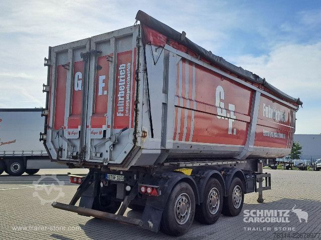 Kipper Auflieger Schmitz Cargobull Kipper Stahlrundmulde 52m³