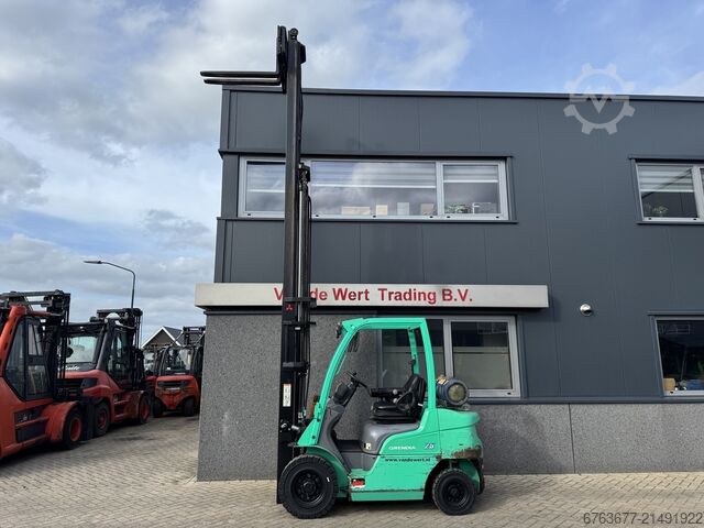 Mitsubishi FG25N Triplex 550 Lift Height / Freelift / Sideshift / 4th Function LPG 2013 MITSUBISHI FG25N Triplo 550 Freelift / Sideshift / 4e functie LPG 2013