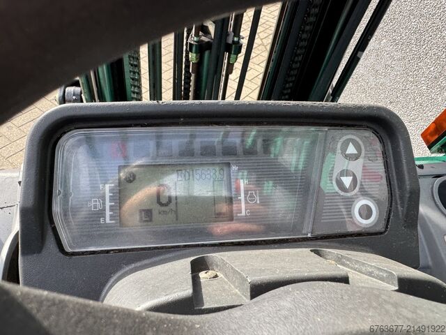 Mitsubishi FG25N Triplex 550 Lift Height / Freelift / Sideshift / 4th Function LPG 2013 MITSUBISHI FG25N Triplo 550 Freelift / Sideshift / 4e functie LPG 2013