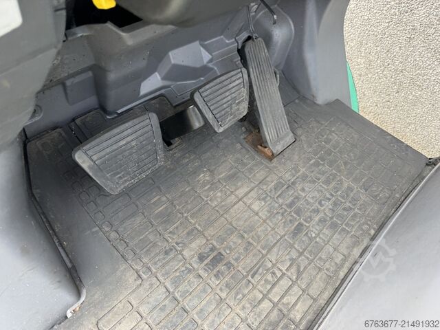 Mitsubishi FG25N Triplex 5.5m Freelift / Sideshift LPG 2012 MITSUBISHI FG25N Triplo 550 Freelift / Sideshift LPG 2012