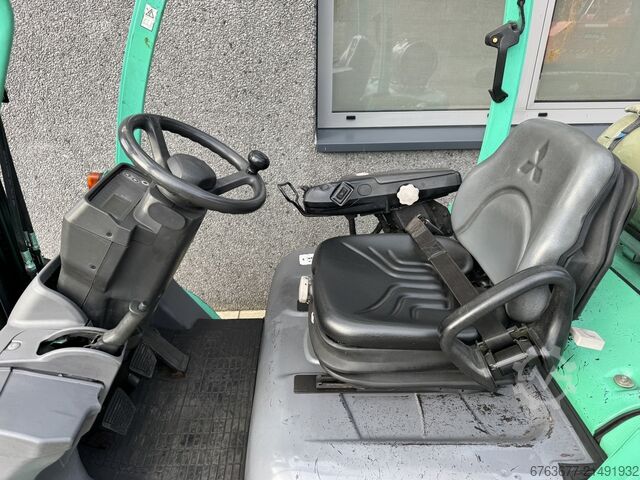 Mitsubishi FG25N Triplex 5.5m Freelift / Sideshift LPG 2012 MITSUBISHI FG25N Triplo 550 Freelift / Sideshift LPG 2012