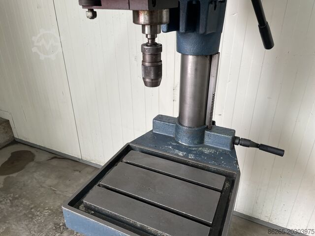 Column drilling machine FLOTT P 30