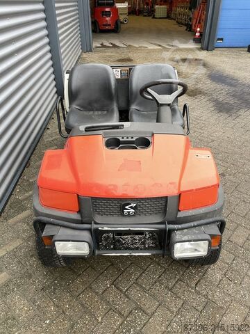 Traktor John Deere Gator CX Golfkar UTV ATV