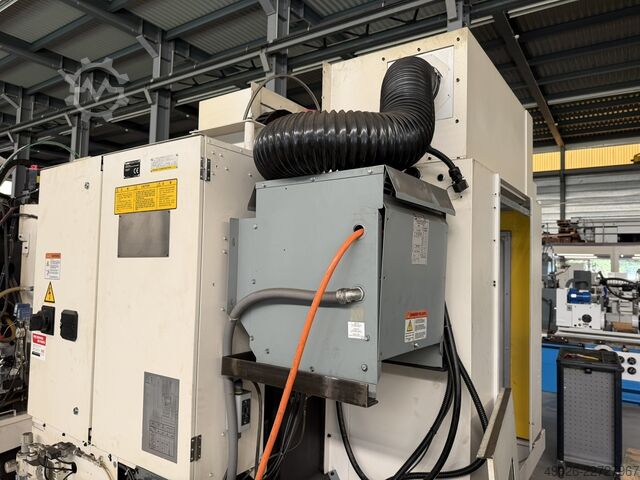 Vertical machining center FANUC ROBODRILL α-D21MIA5