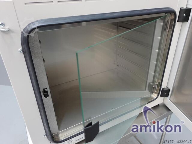 Incubator 115 liters 5°C to 100°C Binder BD 115