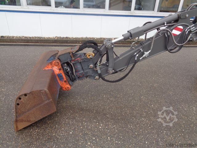 Mobilbagger VOLVO EW60E Powertilt + Löffelpaket