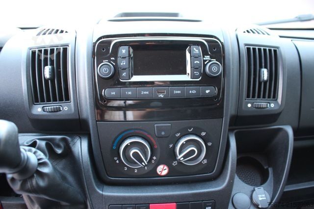 Pritschenwagen CITROEN Jumper Doka Pritsche 2,2 HDi AHK Klima