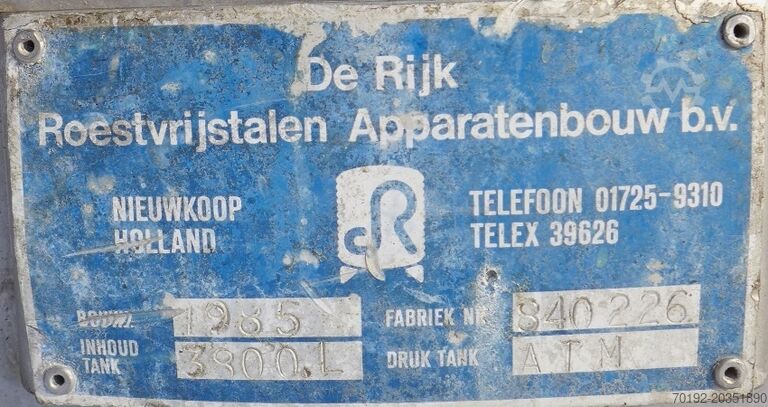 3800 Liter isolierter Rührwerksbehälter aus V4A mit 2 Rührwerken 8901