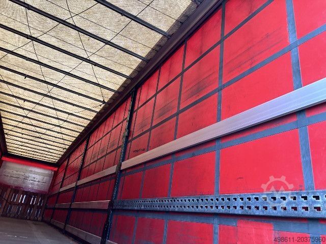 Auflieger mit Pritsche & Plane Schwarzmüller S1 J-Serie Curtainsider / Plane