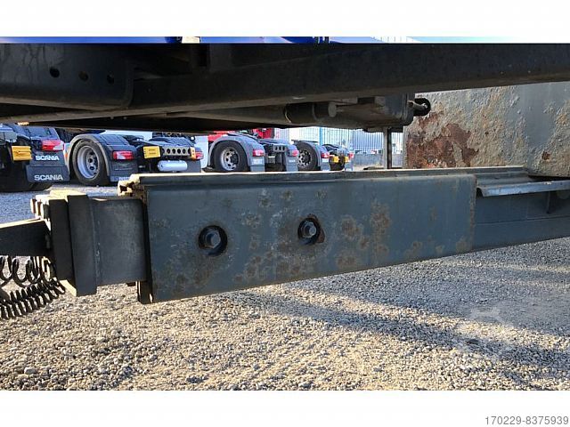 Flatbed + tarpaulin Fruehauf ----