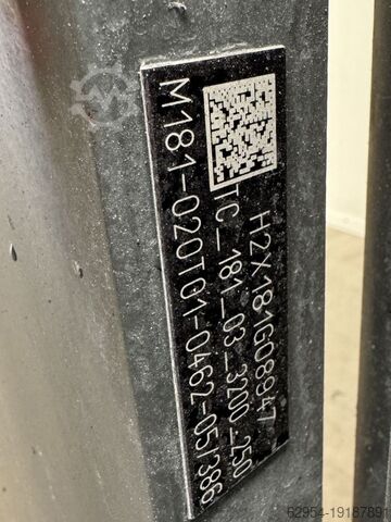 Electric 4-wheel forklift Linde E 16 P-02 EVO Triplex