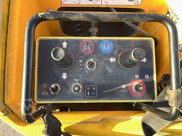 Tandem Roller Ammann ARR 1575 – Remote-Controlled Trench Roller Ideal for Soil Compaction