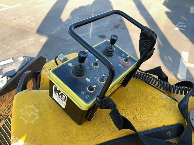 Tandem Roller Ammann ARR 1575 – Remote-Controlled Trench Roller Ideal for Soil Compaction